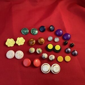 Round clip on earrings multiple Colors Sizes lot